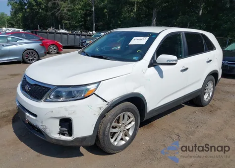 2015 Kia Sorento Lx from USA, damaged, VIN 5XYKT3A63FG648326